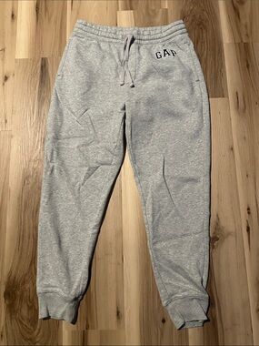 GAP Light Gray Logo Sweatpants